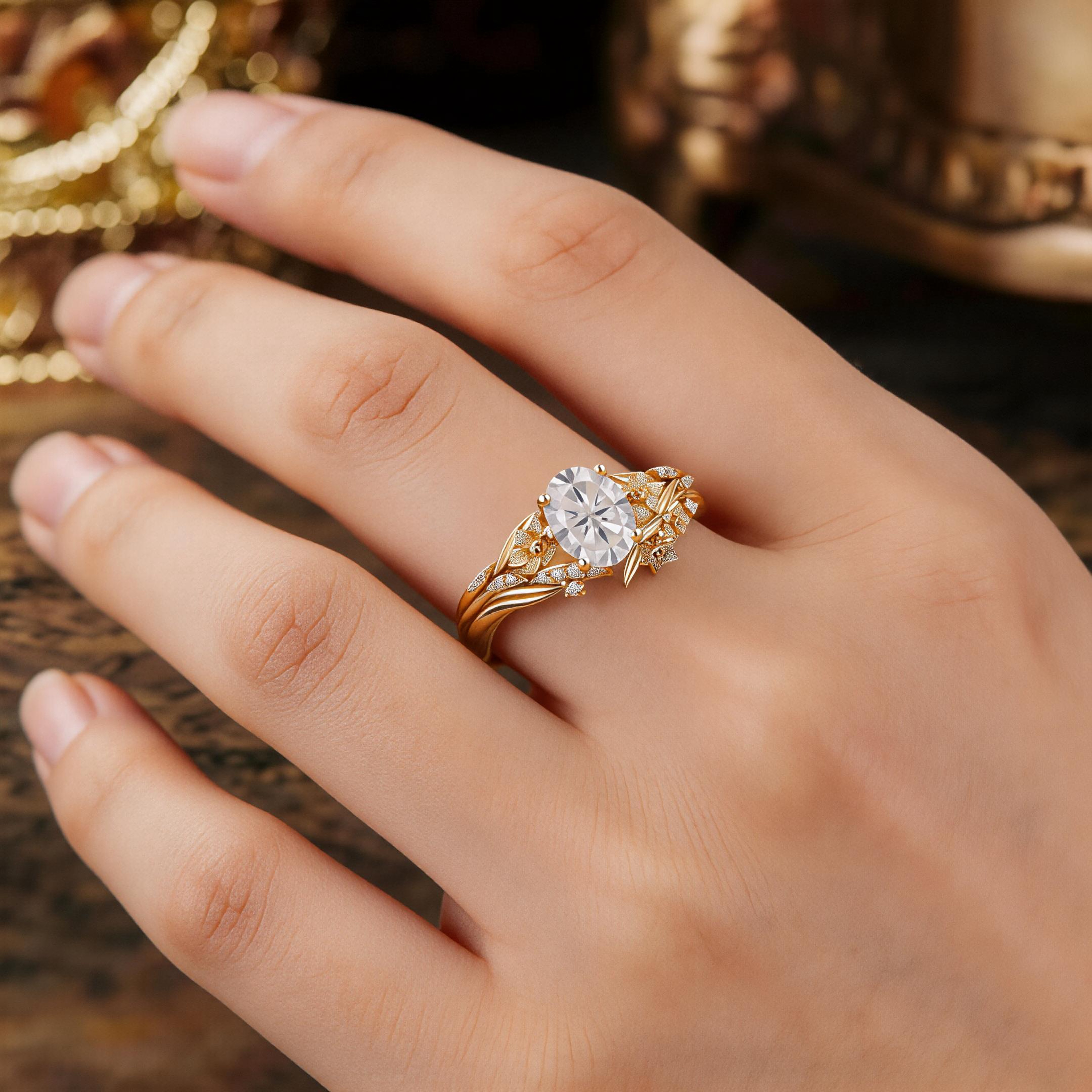 Floral Inspired | Daffodils Design Moissanite Engagement Ring Set