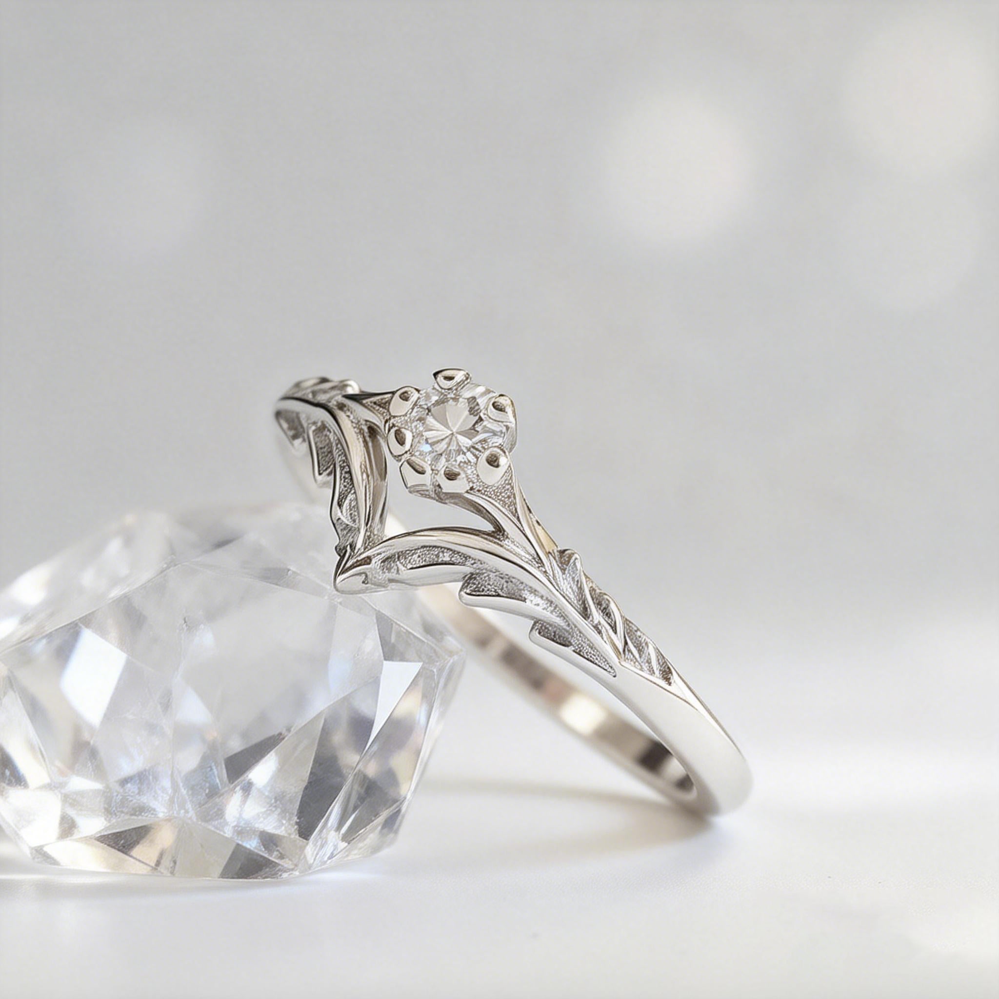 Angel’s Wing | V-Shaped Leaf Moissanite Solitaire Wedding Band